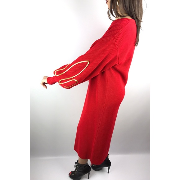 ❌SOLD❌ 90’s belled sleeve red knit sweater dress - Picture 7 of 8